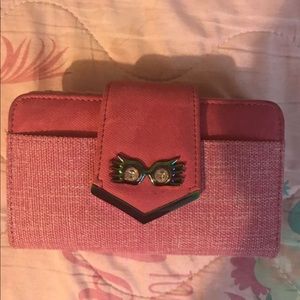 Boxlunch Exclusive Luna Lovegood pink Wallet